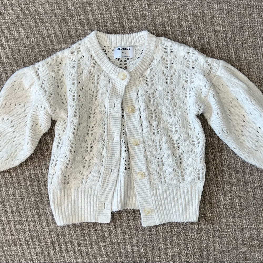 Old Navy Cream Knit Cardigan